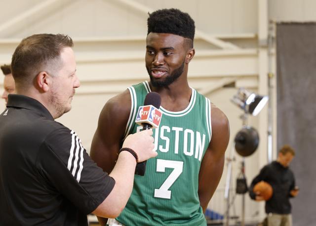 控球时间以 控球时间以