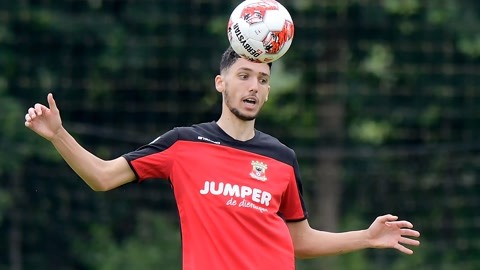 青岛队依然 青岛队依然