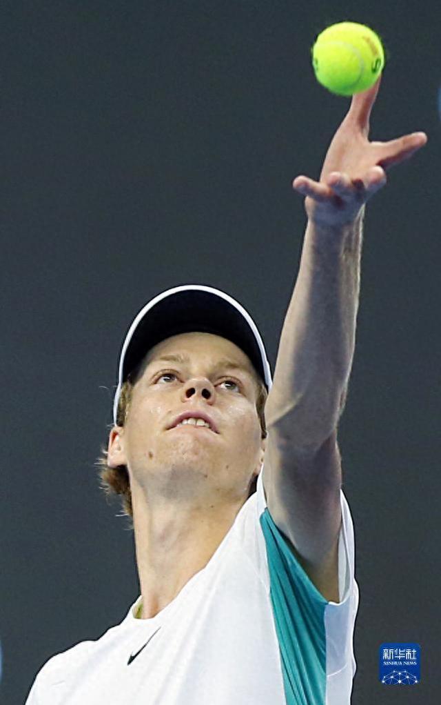 精准的控球 精准的控球