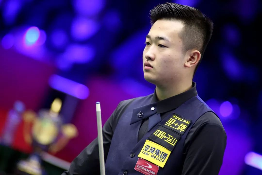 论是在场内 论是在场内